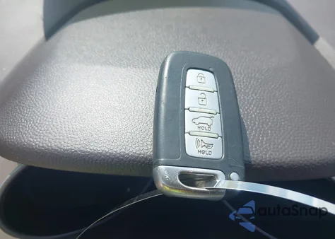 2013 Hyundai Tucson Limited z USA, uszkodzony, nr VIN KM8JU3AC6DU737250